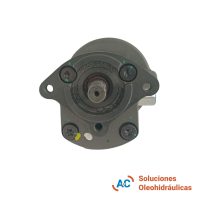 bomba rexroth deutz con depósito A&C Soluciones frente